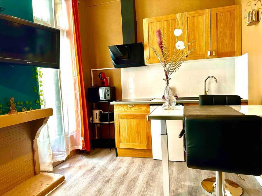 Ferienwohnung En Plein Coeur De Perpignan Le Coconning Exterior foto